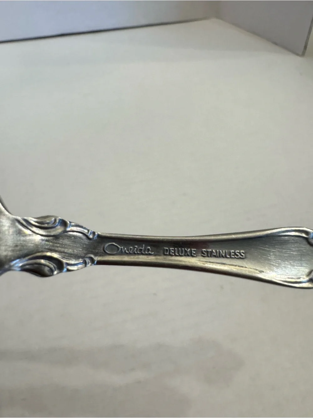 Oneida Deluxe Stainless Mozart 1 Dinner Fork 7 1/4